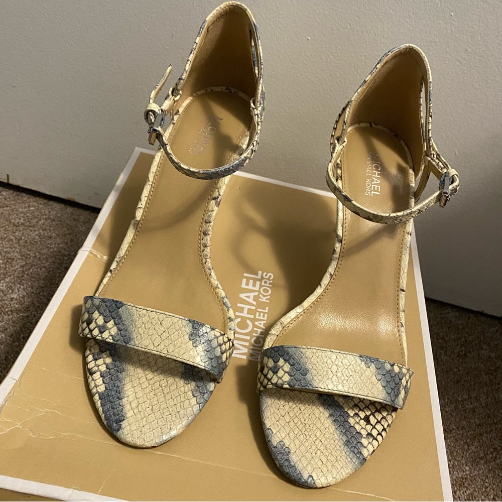 michael kors simone mid sandal embossed leather